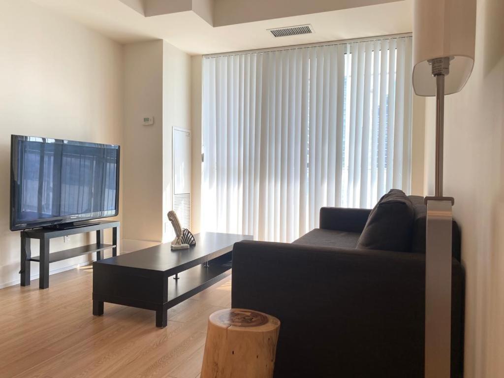 Grand View 2Br/2Ba Condos Cn Tower,Union,Tiff/Mtcc Toronto Eksteriør billede