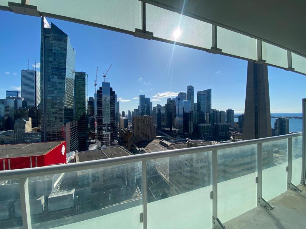 Grand View 2Br/2Ba Condos Cn Tower,Union,Tiff/Mtcc Toronto Eksteriør billede