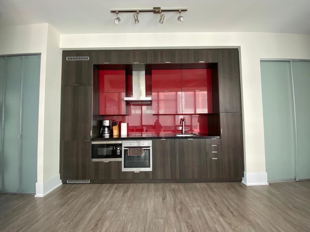 Grand View 2Br/2Ba Condos Cn Tower,Union,Tiff/Mtcc Toronto Eksteriør billede
