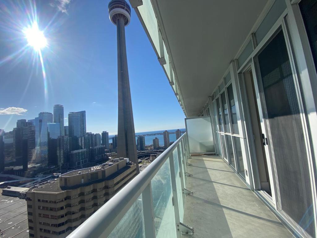 Grand View 2Br/2Ba Condos Cn Tower,Union,Tiff/Mtcc Toronto Eksteriør billede