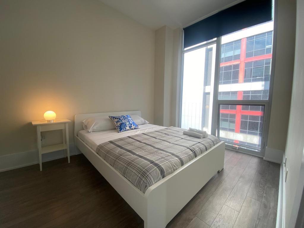Grand View 2Br/2Ba Condos Cn Tower,Union,Tiff/Mtcc Toronto Eksteriør billede